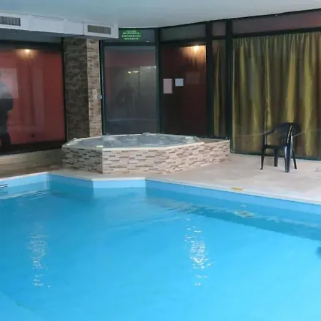 Hotel Clube Do